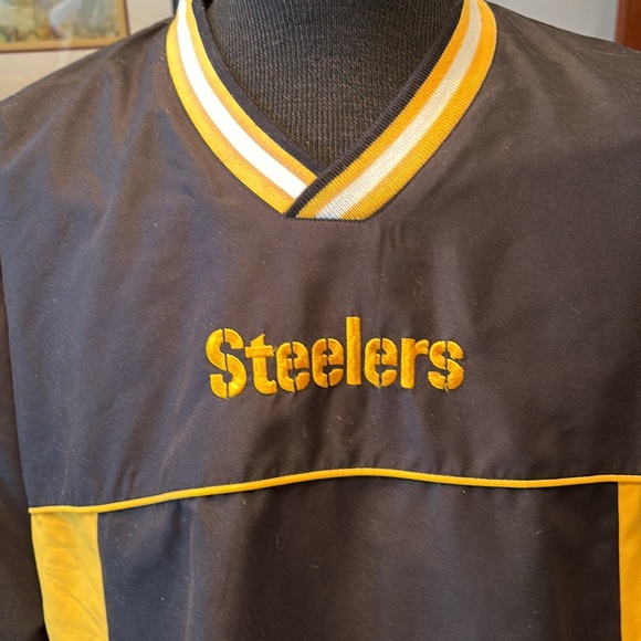 NFL Pittsburgh Steelers Windbreaker - Picture 2 of 10